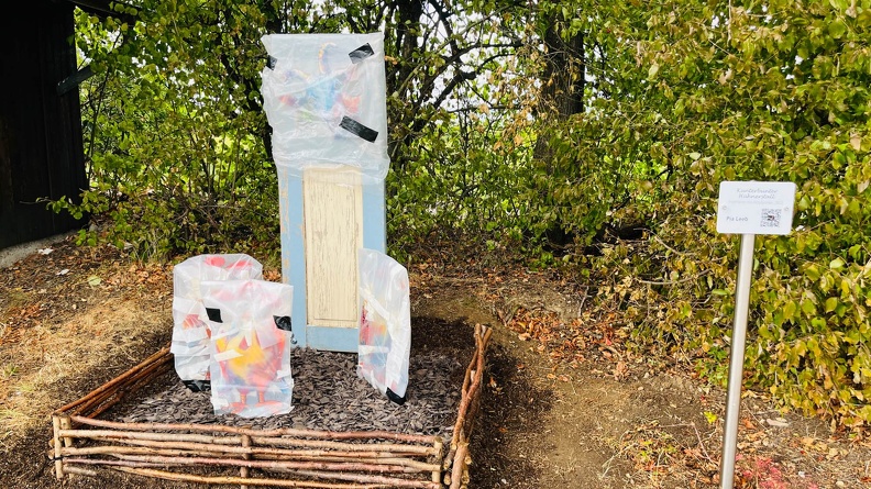 22-09-10 18-00-57 1978.jpeg